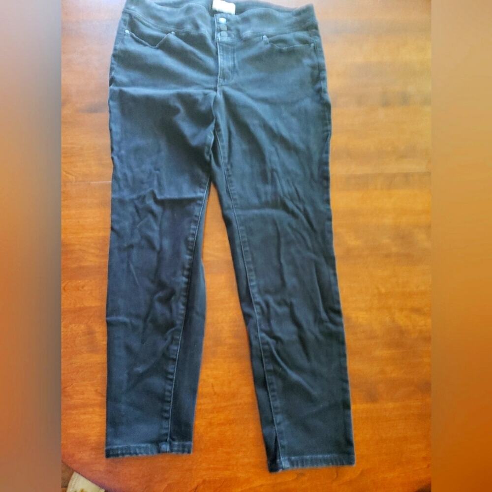 Avenue cool hand 28A pants straight leg